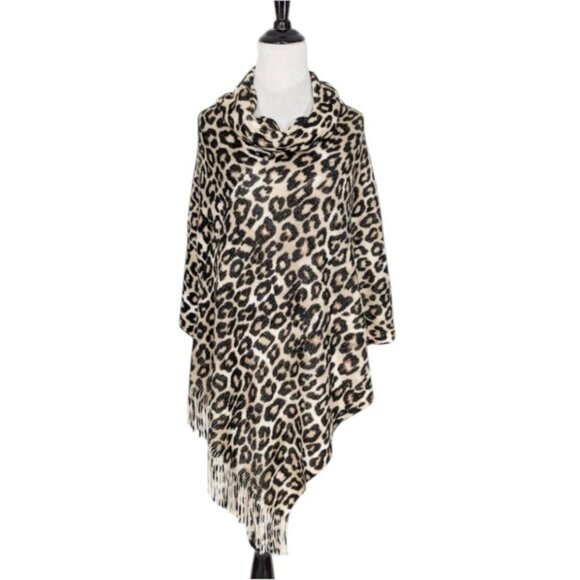 NWT CHICO'S Cowl Neck Poncho One Size Animal Print Fringe Statement $89 - Picture 1 of 6